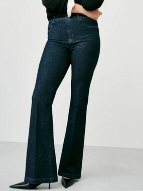 Spanx Everywear Flare Jeans Raw Indigo Dark Wash Pull On 1X